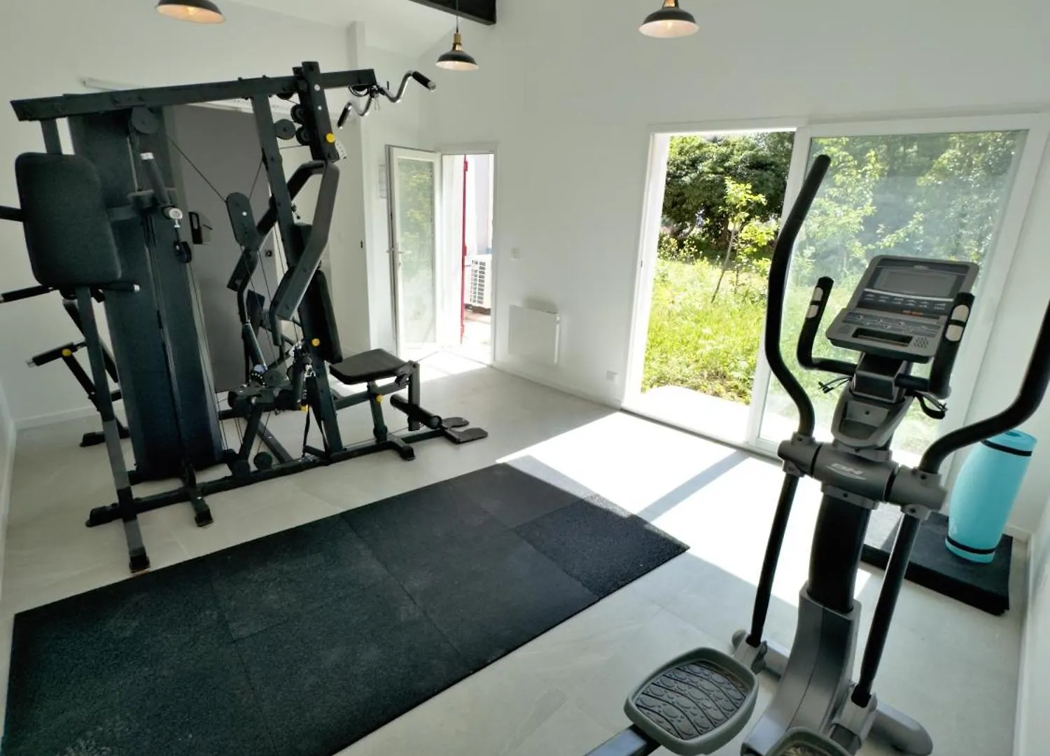 Maison De Charme Classee 3 Etoiles - Calme, Jardin, Salle De Sport, Piscine Marsylia Francja